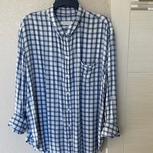 Treasure & Bond Boyfriend shirt